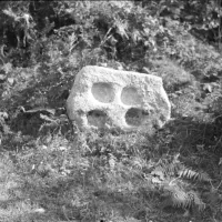 MORTAR STONE NEAR BRIDGE COLLEYTOWN