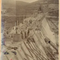 Constructing one of the Hennock reservoirs