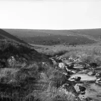 CLAPPER BRIDGE