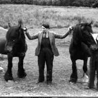 Mrs French and Frank Beer with horses 