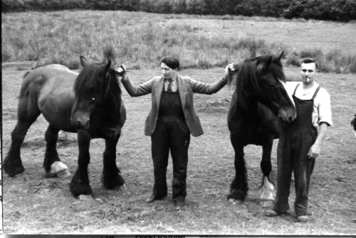 Mrs French and Frank Beer with horses 