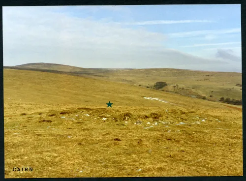 12/4 Unrecorded cairn near Beacon rocks 14/2/1991