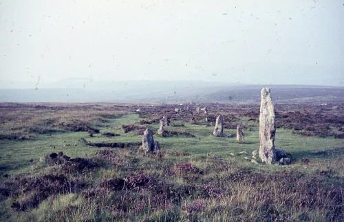 Water Hill. Stone row, looking NE