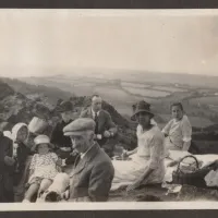 ching-and-finch-family-picnic_36085857506_o.jpg