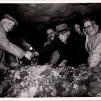 The Chairman, Ormsby Allhusen, and the Vice Chairman of North Devon Water Board shake hands at
the meeting of the two ends of Prewley tunnel.