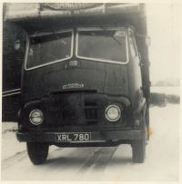 Mannings of Dawlish lorry struggling along snowy roads in the deep snow of 1963.