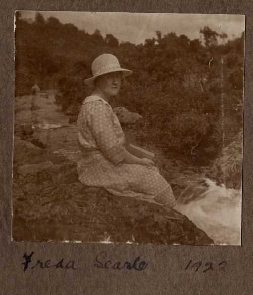 phyllis-finch-album-1921_35832556032_o.jpg