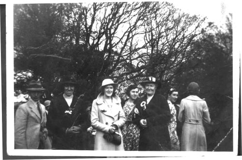 Manaton women in a school outing in the 1930s. 